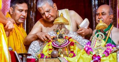 ‘Nikunj Seva Mahotsava’ at Shri Radharaman Mandir begins