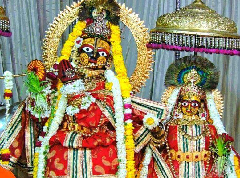 Shri Radha’s deity placed along with Krishna for the first time by Shrila Jiva Goswami