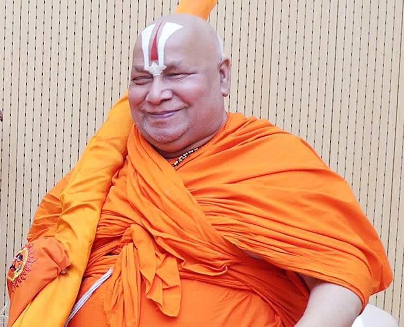 Controversial Rift in Vrindavan: Jagadguru Ramabhadracharya Challenges Saint Premanand
