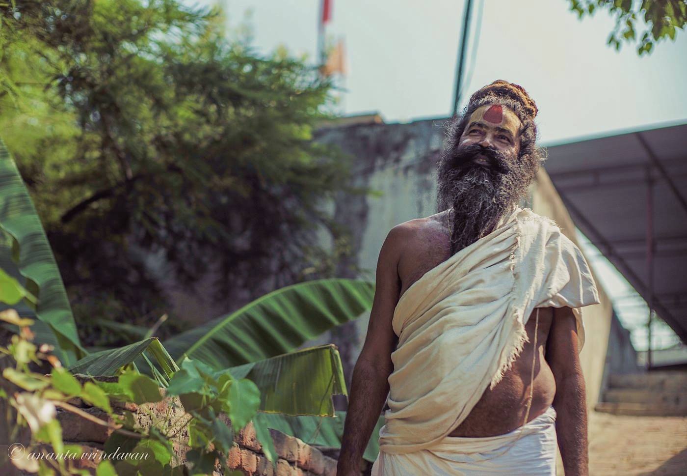 The Saint Tradition That Wove India into One Soul 