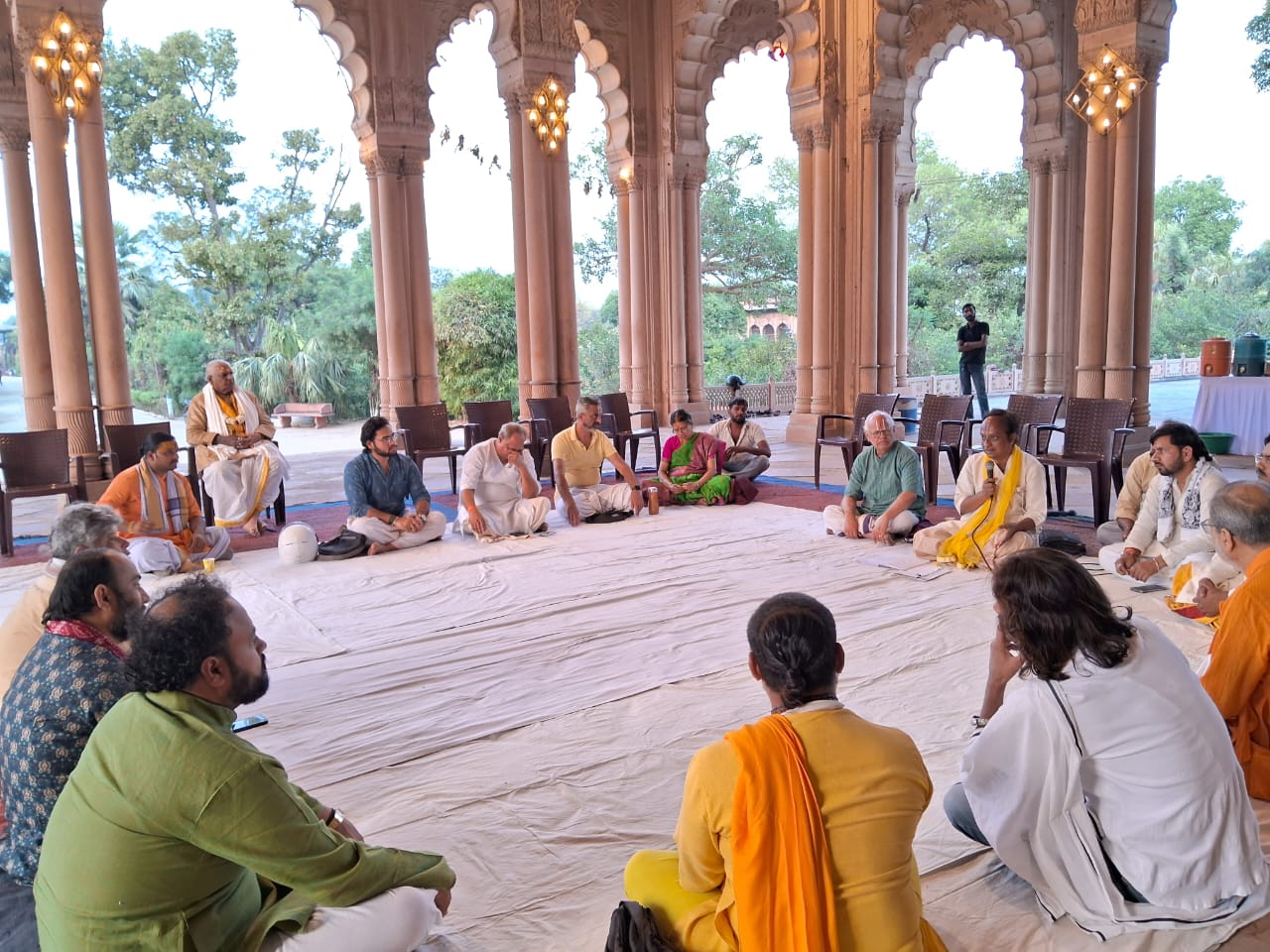 Braj Temple Body Urge Action on Polluted Yamuna During President’s Visit